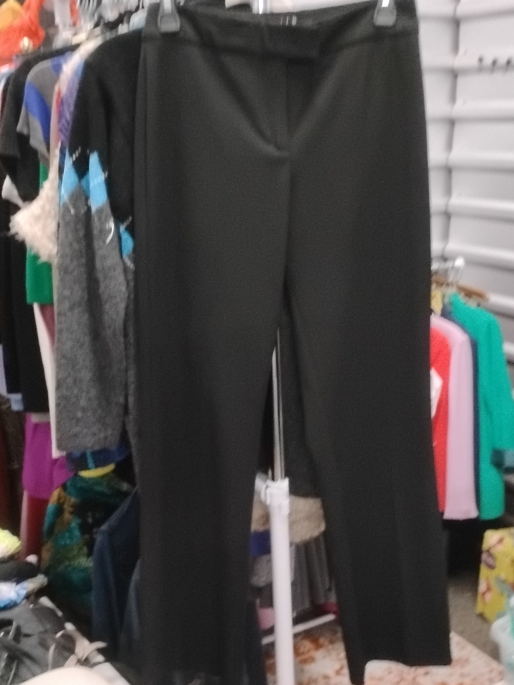 Thalian Black Straight-Leg Dress Pants